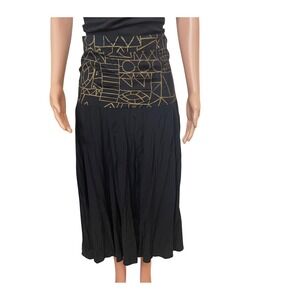 90s Dina Bar-El for Hi Tech 100% Rayon midi skirt,‎ black & gold, A line USA